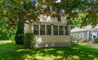 111 N Main St, North Smithfield, RI 02896