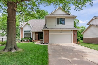 2408 N Stoneybrook St, Wichita, KS 67226