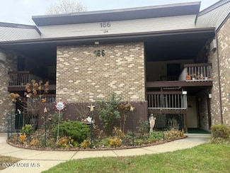 166 Cross Slope Ct Unit H, Manalapan, NJ 07726
