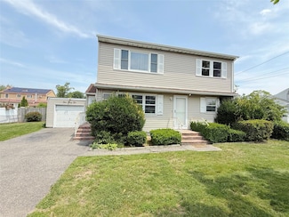 432 49th St, Lindenhurst, NY 11757