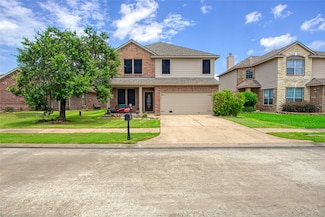 10611 Evergreen St, Baytown, TX 77523