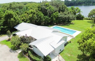 17500 E Lake Jem Rd, Mount Dora, FL 32757