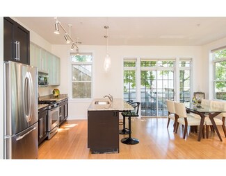 1188 Broadway Unit 207, Somerville, MA 02144