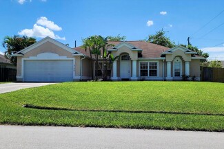 3190 SW Armucher St, Port Saint Lucie, FL 34953