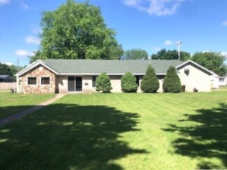 718 11th Ave, Rock Falls, IL 61071