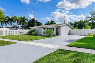 3632 SW 17th St, Fort Lauderdale, FL 33312