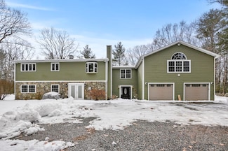 144 Underwood Rd, Putnam, CT 06260