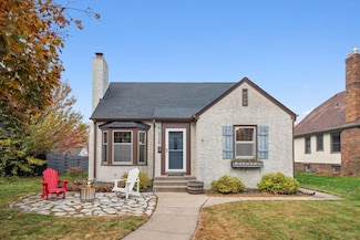 4025 York Ave N, Robbinsdale, MN 55422