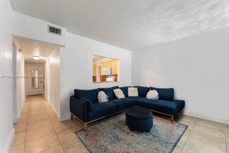 10036 NW 35th Ave, Miami, FL 33147