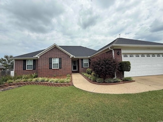 2106 Duane Dr, Beebe, AR 72012