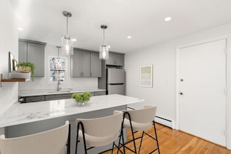 25 Arlington Rd Unit 3, Woburn, MA 01801