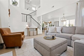 16 Robinsong Unit 26, Irvine, CA 92614