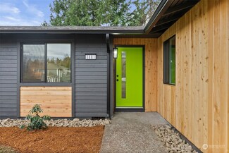 3861 NE Roosevelt St, Bremerton, WA 98311