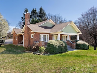 1305 Pisgah Hwy, Candler, NC 28715