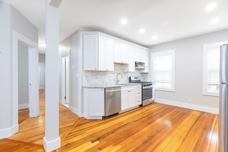 30 Presley St Unit 30, Malden, MA 02148