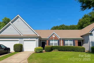 4454 Glenlea Commons Dr, Charlotte, NC 28216
