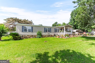 136 Shamrock Cir, Byron, GA 31008