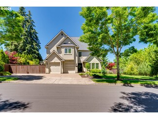 3368 Blacktail Dr, Eugene, OR 97405