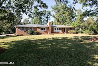 3850 Edgewood Rd, Wilmington, NC 28403