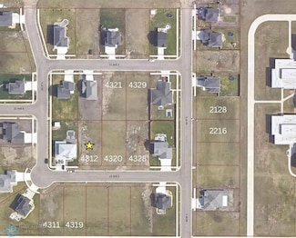 4312 23rd Ave S, Moorhead, MN 56560