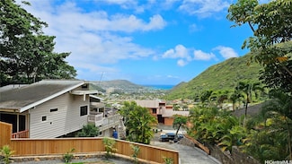 947 Uwao St Unit C, Honolulu, HI 96825