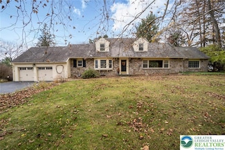 510 Pine Top Trail, Bethlehem, PA 18017