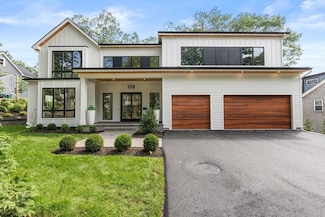 128 Charlemont St, Newton Highlands, MA 02461