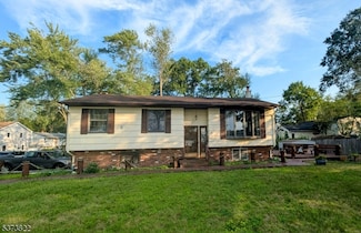 859 Lake Shore Dr, Parsippany, NJ 07054