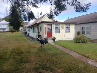 352 Thomas Ave, Davis, WV 26260