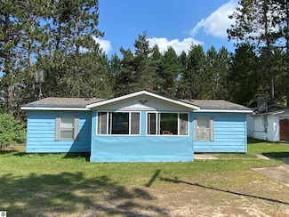 7929 E 10 Rd, Manton, MI 49663