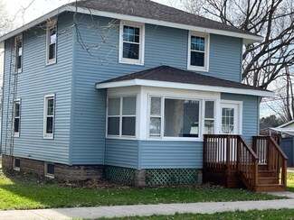 808 1st Ave, Rochelle, IL 61068
