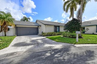 9553 Biscayne Park Ct, Boca Raton, FL 33428