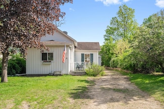 538 Cross St, Anoka, MN 55303