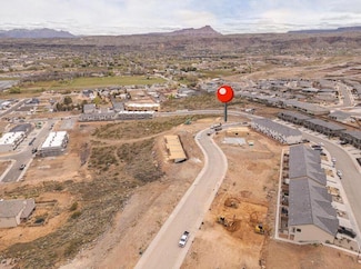 2040 W 320 S Unit 38, Hurricane, UT 84737