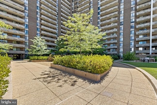 1800 Old Meadow Rd Unit 1519, McLean, VA 22102