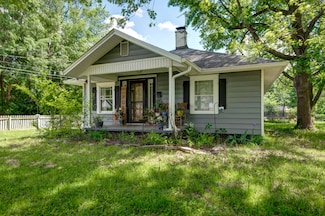 1700 W Webster St, Springfield, MO 65802