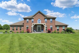1105 N Franklin Rd, Greenwood, IN 46143