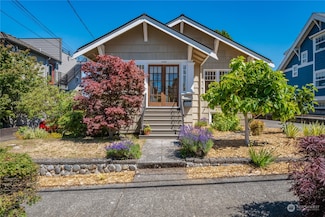 4132 SW Holden St, Seattle, WA 98136