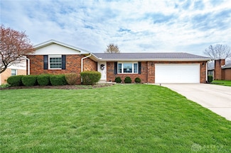 727 Doral Dr, Xenia, OH 45385