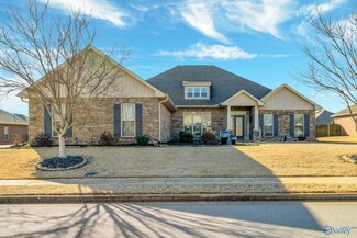 309 Summerglen Rd SW, Madison, AL 35756