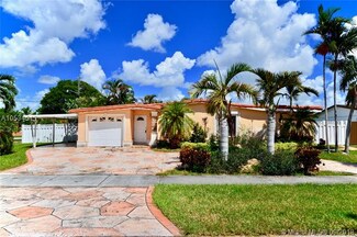17051 NW 85th Ct, Hialeah, FL 33015