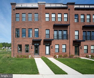 42194 Summer Sun Terrace, Brambleton, VA 20148