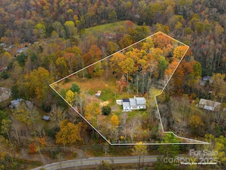 6 Star Berry Ln, Fairview, NC 28730