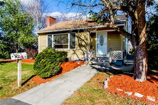 78 Kent Ave, East Providence, RI 02914