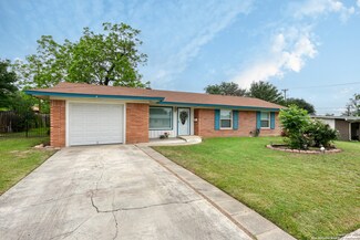 371 Rexford Dr, San Antonio, TX 78216