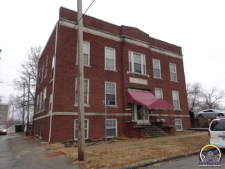 315 SW 4th St, Topeka, KS 66603