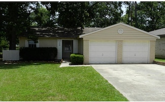 113 Nottingham Ln, Conroe, TX 77301