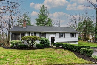 37 Doncaster Cir, Lynnfield, MA 01940