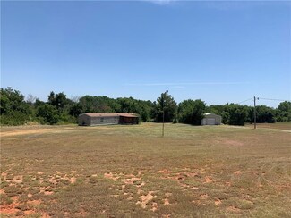 1279 County Street 2948, Tuttle, OK 73089