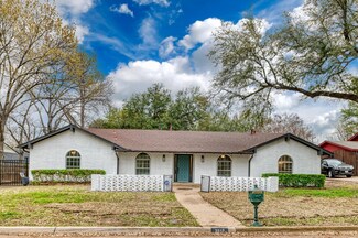 2517 Locksley Dr, Grand Prairie, TX 75050